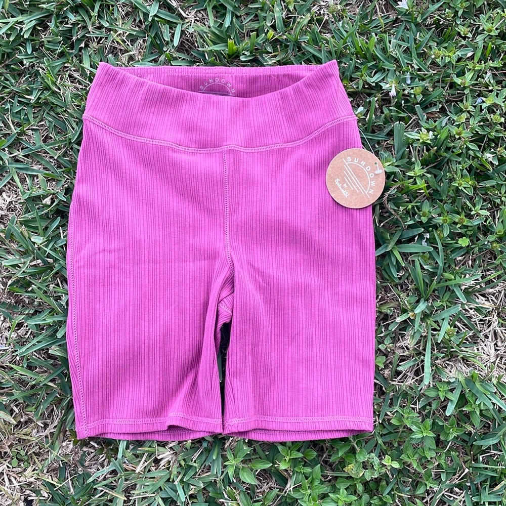 [SUNDOWN By Splendid] Pink Ribbed Biker Shorts - Size Small NWT